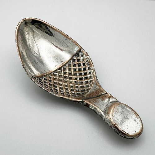 Georgian acorn caddy - acorn, old
