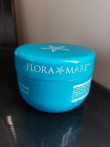 Flora mare body - flora,