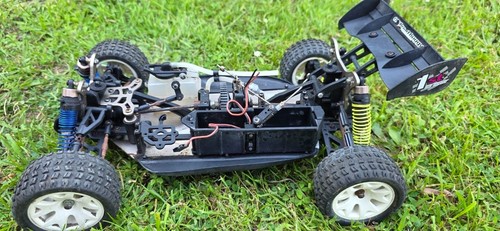 Unidentified nitro rc - 1/10,