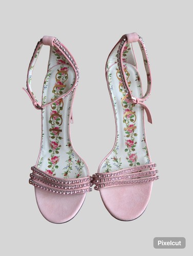 Gucci powder pink suede - , heels