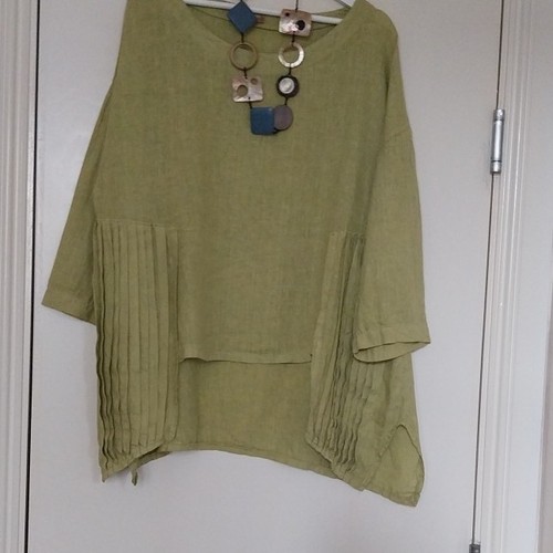 Quirky linen lagenlook - quirky,