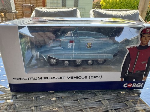 Corgi captain scarlet - scarlet, spectrum