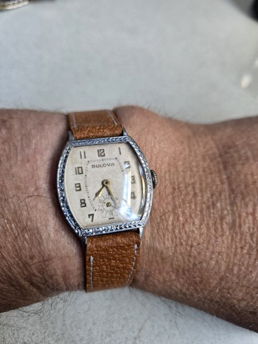 Vintage men bulova art - men's,