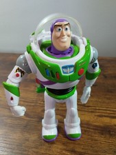 Toy Story 4 Buzz Lightyear Talking Walking Ultimate  Figure Laser and Sound