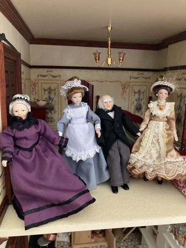 Porcelain dolls 12th scale - 1/12th,