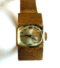 Vintage Seiko ladies manual watch 1104-3200