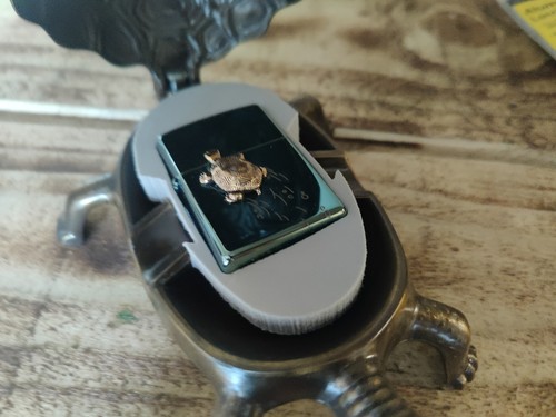Rare ultra limited - ultra, zippo