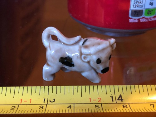 Wade cow bull - bull, porcelain