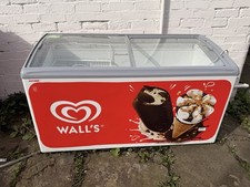 Commercial Display Chest