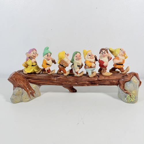 Royal doulton disney showcase - royal,