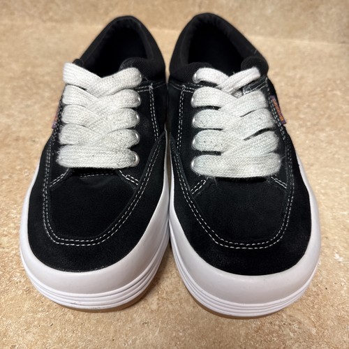 Black unif the phoebe - black,
