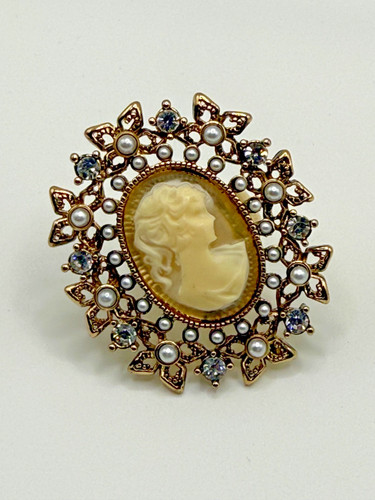 Vintage gold tone faux cameo - gold-tone,