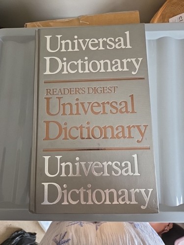 Reader digest universal - reader's,