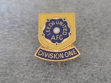 Leeds United FC SC LUFC Pin Badge Elland Road Utd White  Rare We Are Leeds 