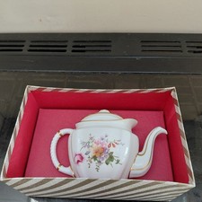 Royal Crown Derby 'Derby