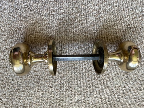 Reclaimed pair solid - reclaimed,