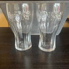 2 X Giant 22oz Pint Coca Cola