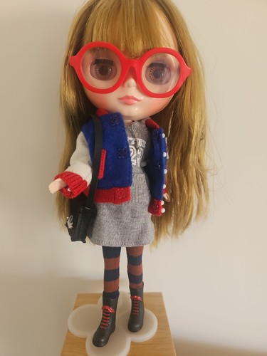 Neo blythe doll - neo,