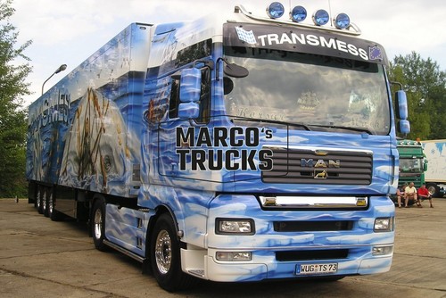 Truck photo man tga - truck, box