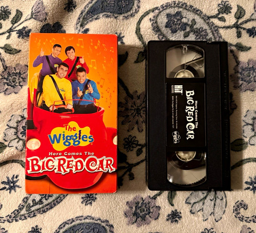 The wiggles here - wiggles:,