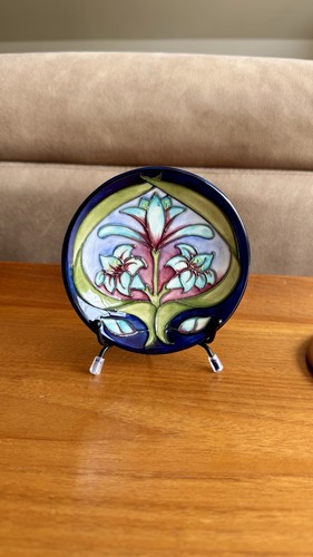 Moorcroft cleopatra pin - cleopatra,