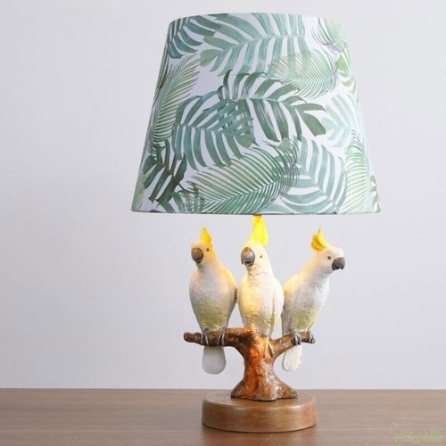 Three parrots table - parrots, lamp