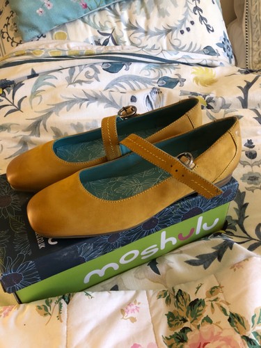 Moshulu yellow reeve shoes - moshulu,