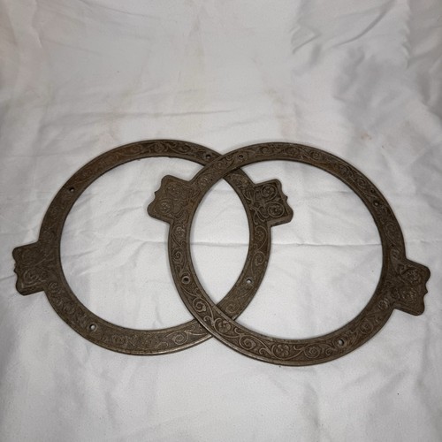 Antique iron oil lamp - iron,