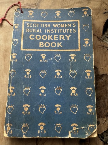 Vintage 1947 scottish women - vintage,