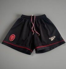 Liverpool Football Shorts Size Medium Mens Vintage 1996-1998 Black Retro Umbro