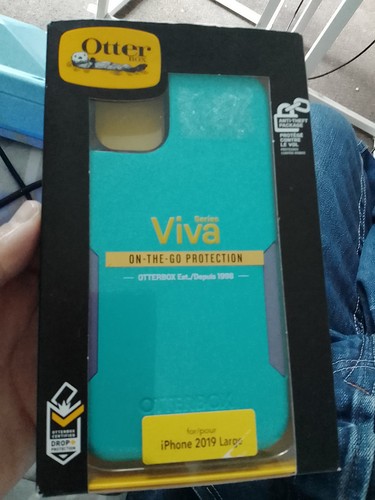 Otter box series viva the - otter, on