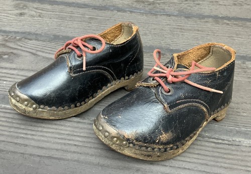 Pair vintage leather - pair,