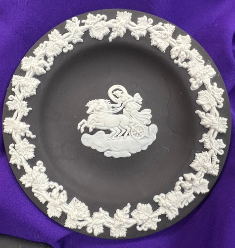 Wedgwood black jasperware dish - wedgwood,