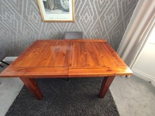 Extendable Dining Room Table By Morris Of Glasgow
