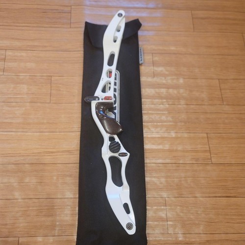 Hoyt right hande - right, 25inch