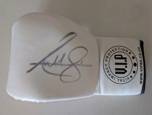 Anthony joshua autographed - -,