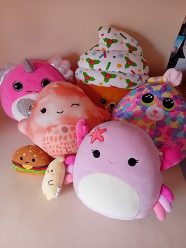 Large various squish mallows - various,