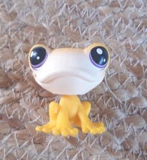 LPS Hasbro Littlest Pet Shop figure iggy frogstein frog