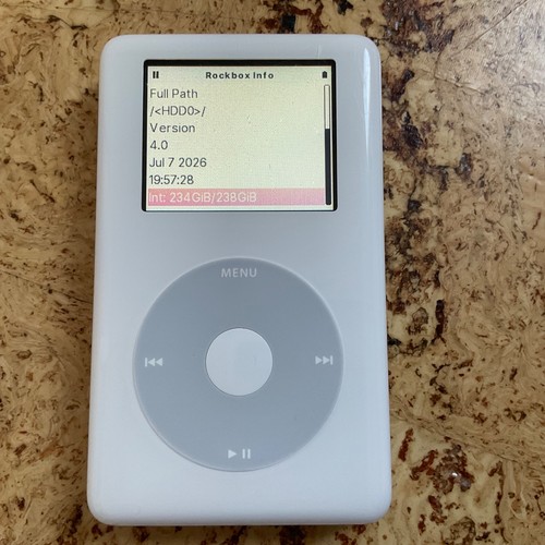 Ipod classic 4th gen photo - 4th,