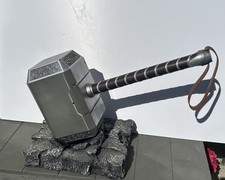 Hasbro Marvel Legends Mjolnir