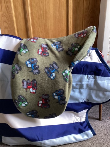Fleece saddle cover designed - fleece,