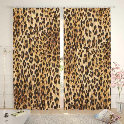 Leopard awake sky line - awake, 3d