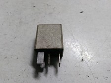 VW TOURAN 1T1, 1T2 RELAY
