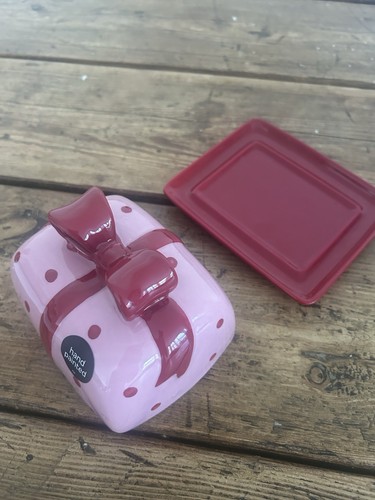 Gorgeous brand new butter - new, dish