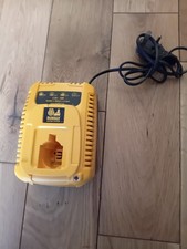 DEWALT DE9135 18V 7.2V 12V