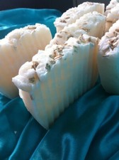 1 kg joblot GOATS MILK Soap Loaf GREAT FOR PROBLEM SKIN - 10 Bars