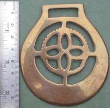 Old Cast Horse Brass: Geometric Pattern in Crescent, Free P&P, star cog gear
