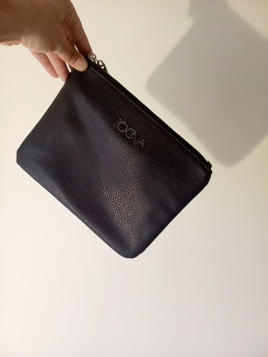 Textured leather essentials - textured,