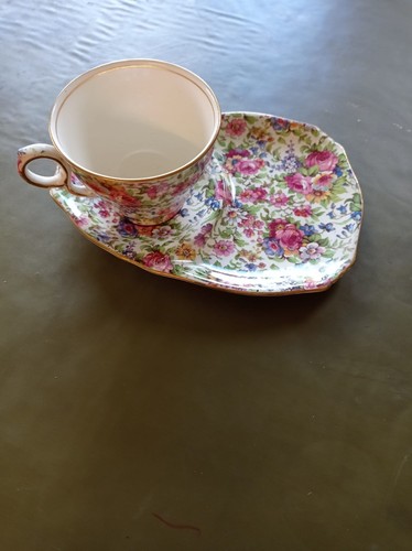 Vintage 1950s royal - royal, winton