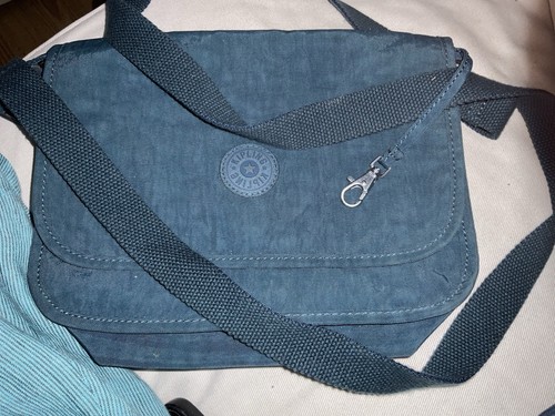 Navy blue crossbody - blue,